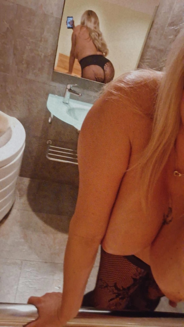 ¡¡¡NOVEDAD!!!Latina rubia tetona