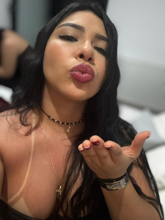 QUITAME MIS TANGUITAS CON LA BOCA EN FERROL