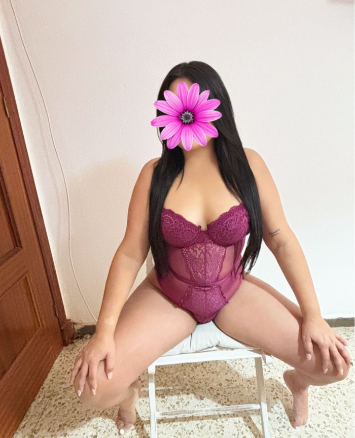 ¡FIESTA, FUEGO Y PURA TENTACIÓN!
