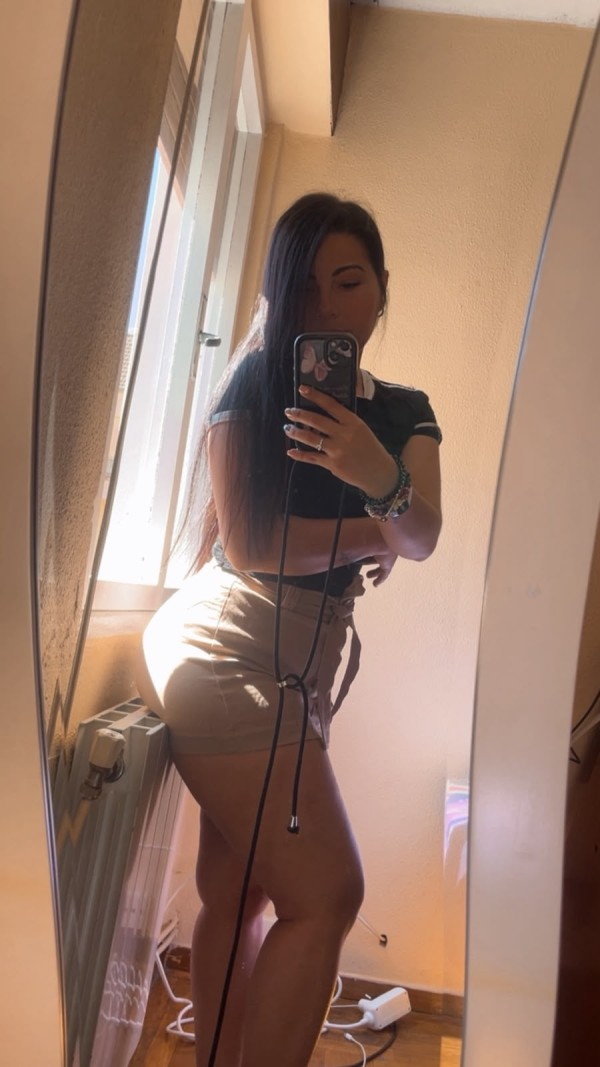 GABY COLOMBIANA NOVEDAD SEXY IMPLICADA 24HS