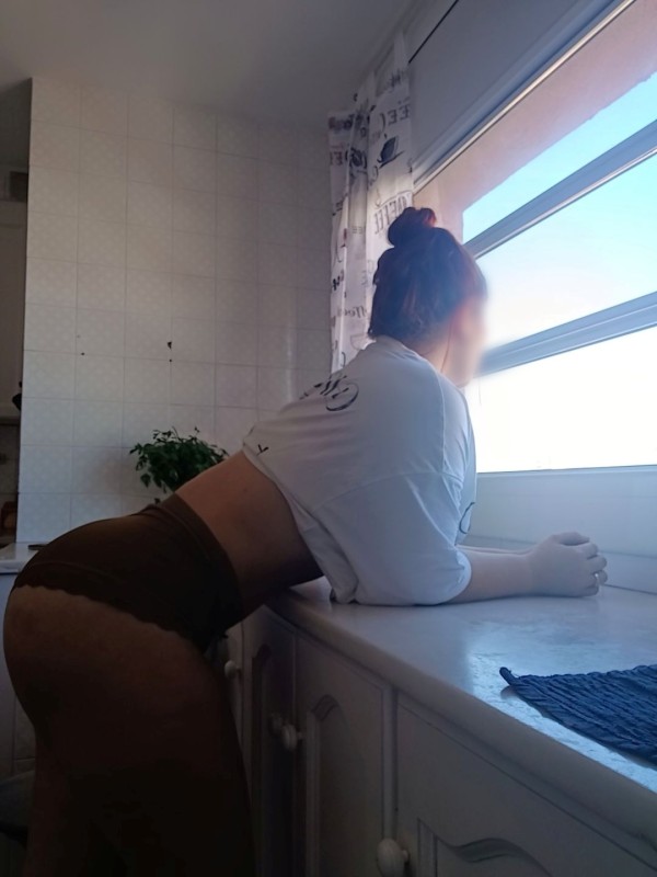 joven colombiana recién llegada,  estoy deseando disfrutar del SEXO