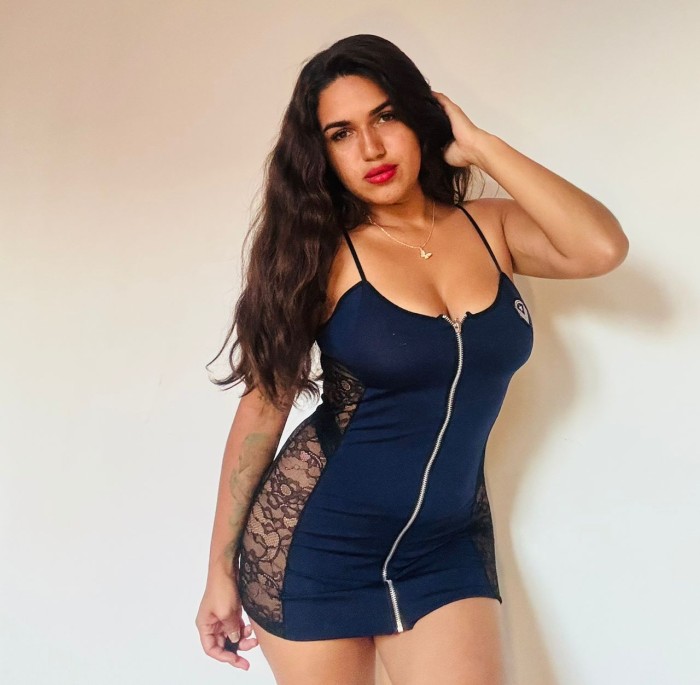 DESEOSA IMPLICADA DIOSA DEL PLACER MUY COMPLACIENTE