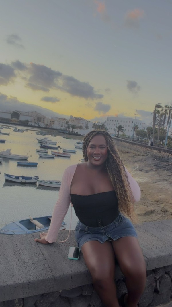 Natasha Campbell – puerto la cruz