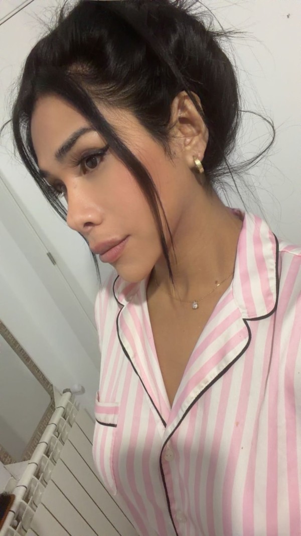 Trans adicta al sexo   masajista  aguantadora 69