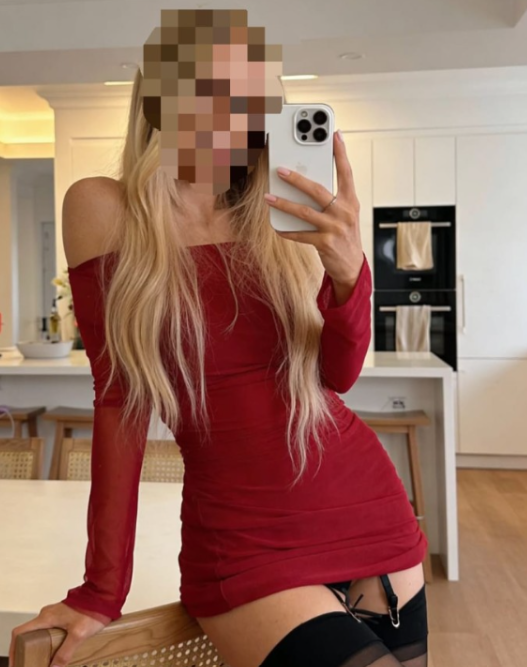 RUBIA FIESTERA  TRAVIESA EROTICA SEDUCTORA MUY COMPLACIENTE