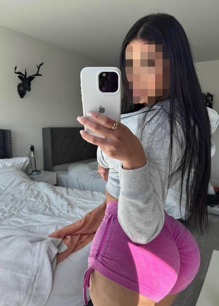 SUPER NOVEDAD EN BOIRO! SOFIA CARIÑOSA MORBOSA IMPLICADA FIESTERA DISCRETA