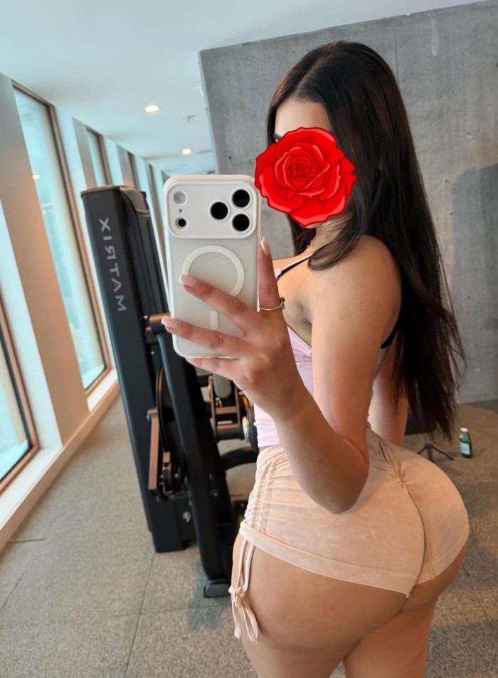 SUPER NOVEDAD EN BOIRO! SOFIA CARIÑOSA MORBOSA IMPLICADA FIESTERA DISCRETA