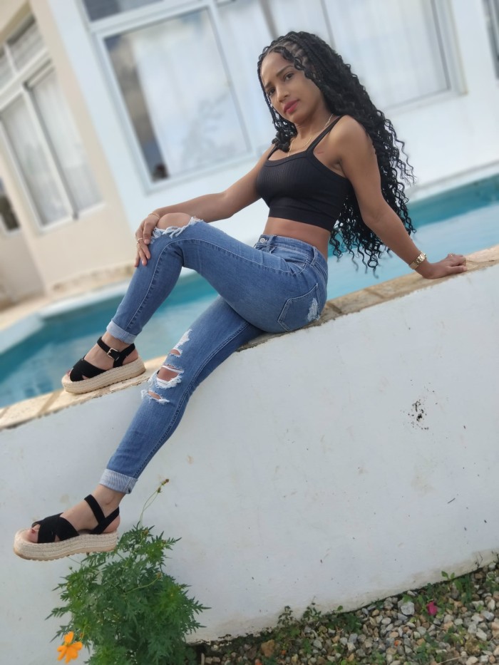 Hermosa dominicana en Talavera de la reina,NOVEDAD