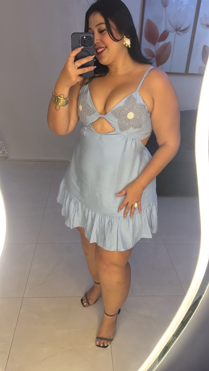 BRASILEÑA CURVY EXPLOSIVA Y JUGUETONA