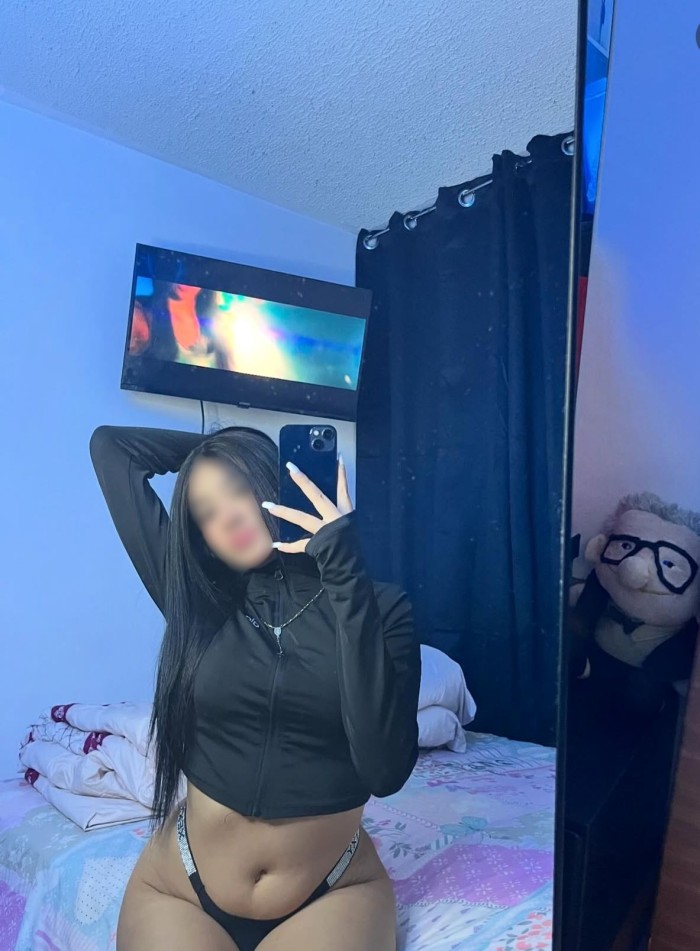 EN LAS CANTERAS SCARLET ESCORT LATINA UNICA VIP