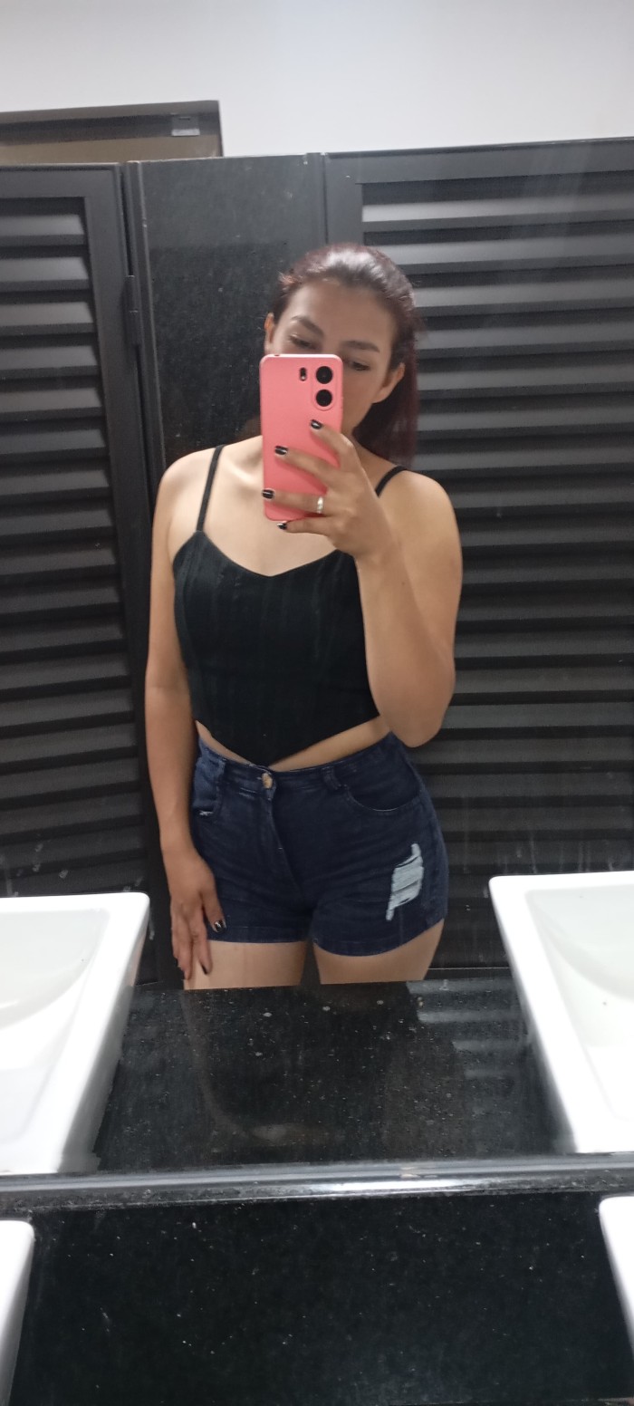 Paraguaya jovencita recien llegada