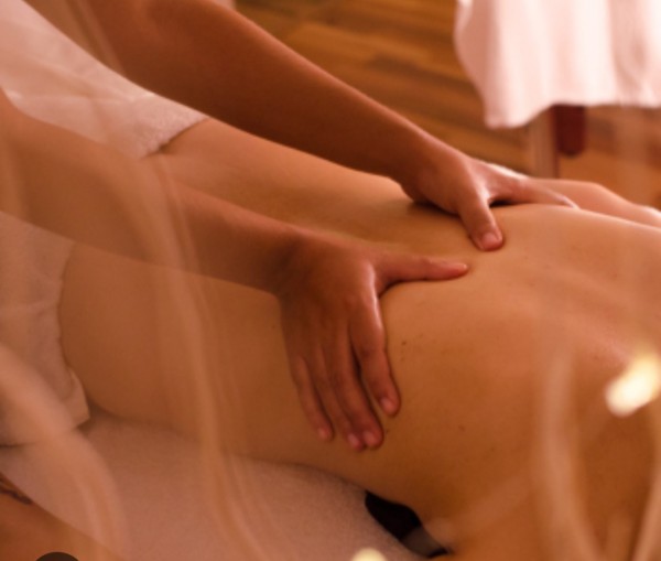 Lilith massage