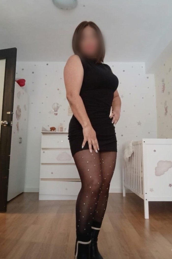 COLOMBIANA DE LUJO EXPLOSIVA Y JUGUETONA