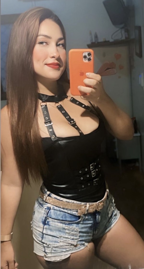 Hola mis amores somos dos hermosas colombinas