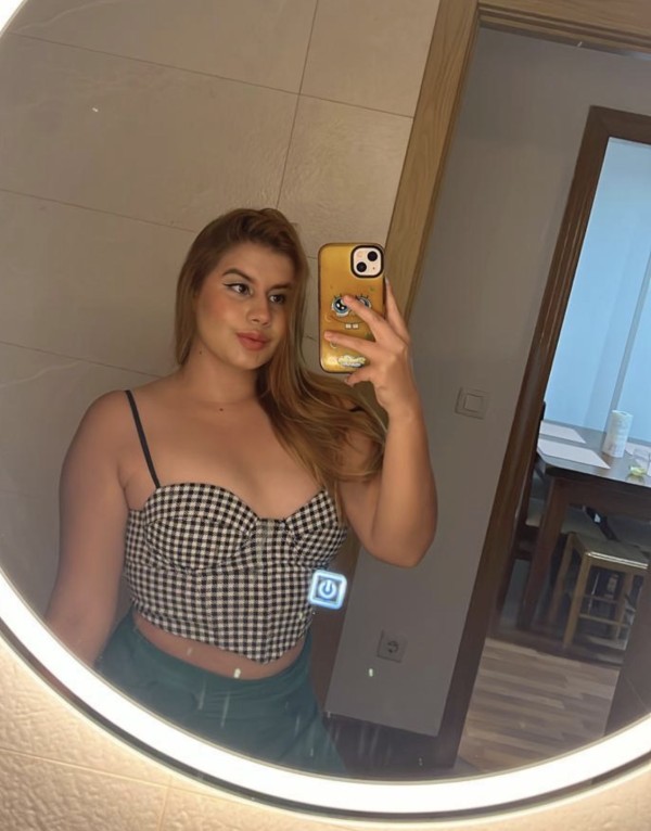 Hola mis amores somos dos hermosas colombinas