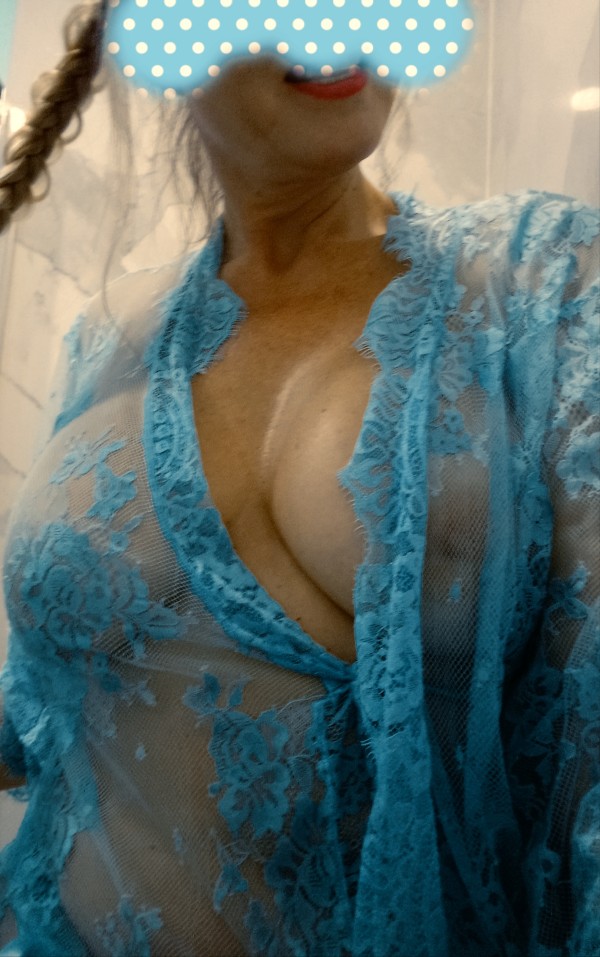 Sexy Anny de país frio