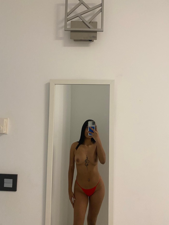 La chica que todos desean conocer