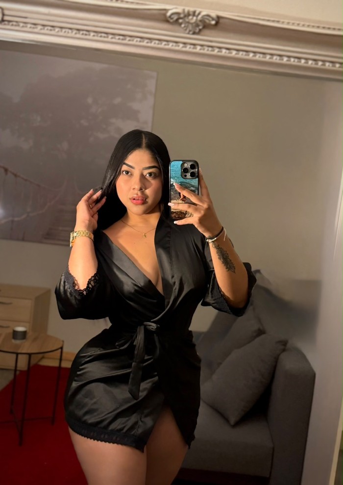 SAMANTHA NUEVA EN LA ISLA 🪽