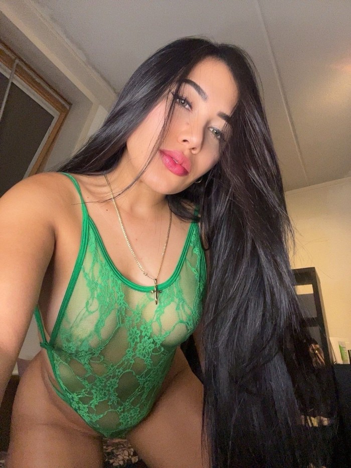 ISABELLA ATREVIDA NOVEDADEN JEREZ DE LA FRONTERA