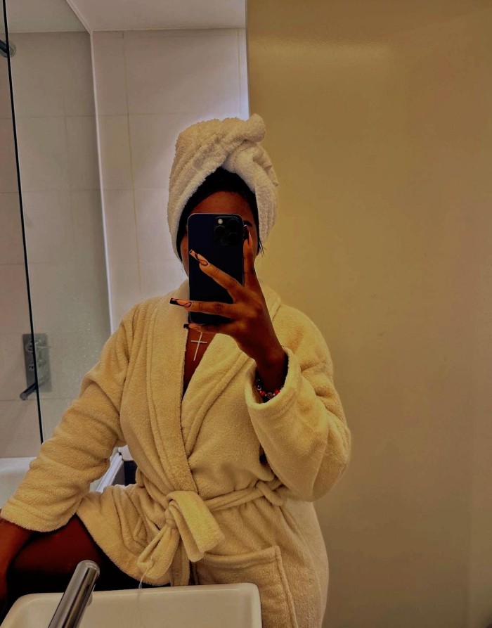 EN BENALMADENA SENSUAL APASIONADA DESEOSA DE SEXO