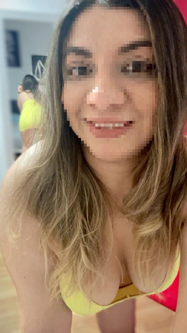 VALENTINA RUBIA EN ELDA UN ENCANTO DE MUJER