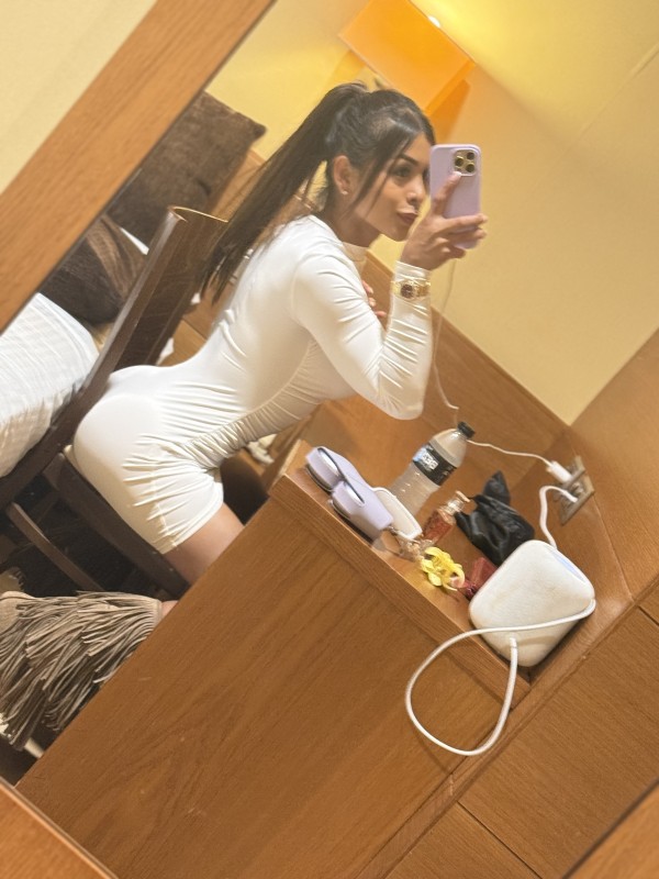 NIKOL TRANS MORENA COLOMBIANA FIESTERA