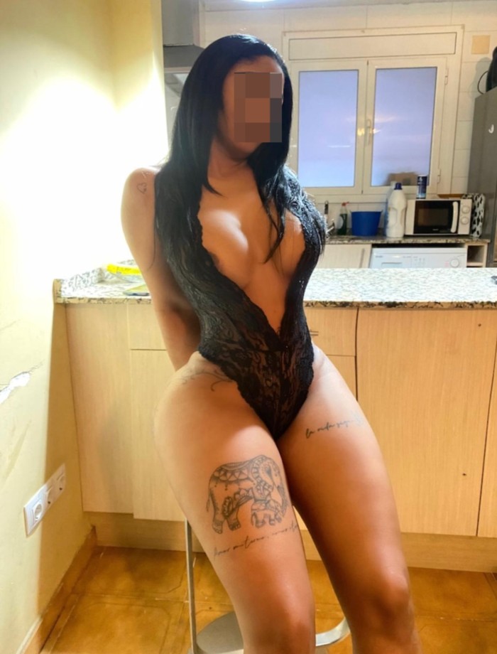 EN FERROL MUJER DESEOSA DE SEXO A TOPE