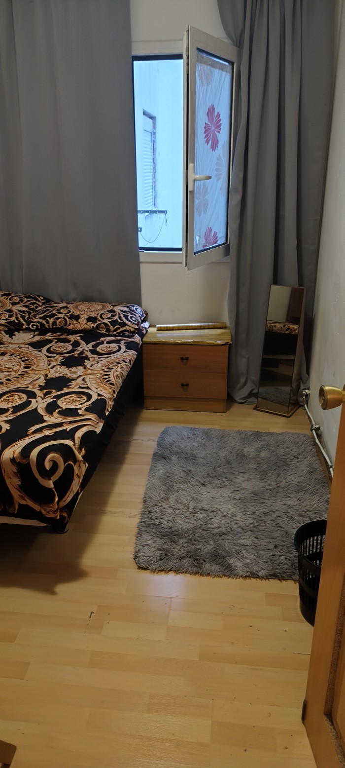 Habitación para hoy mismo en Figueres 24 h