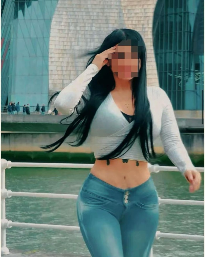 BELLA ESCORT CHILENA COMPLETA Y CARIÑOSA -603607763