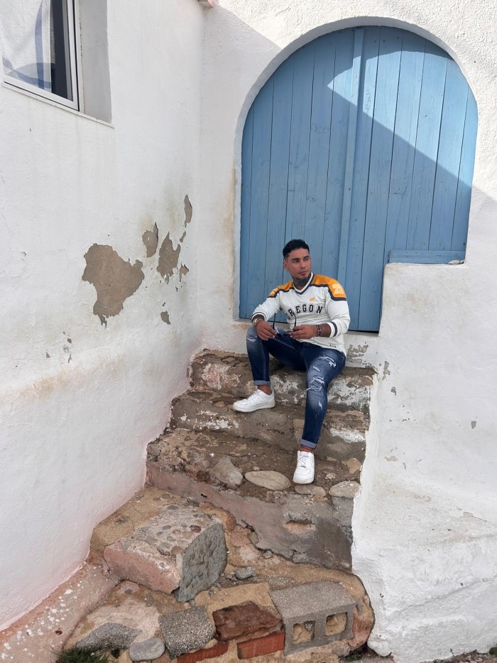 Latino muy HOT Y FOLLADOR Descomplicado VRSL