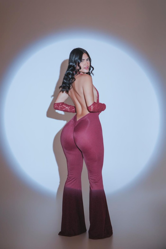 LUNA 685246956 LATINA CACHONDA EN PUERTO BANUS