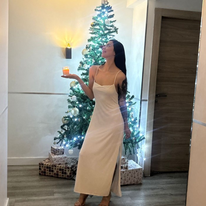 Gatita traviesa… dulce princesa elegante y picante
