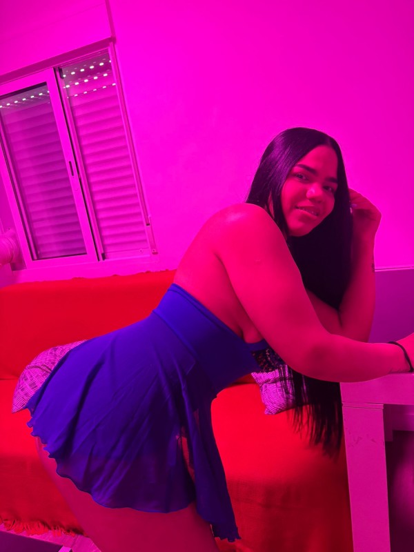 ME COMO TODA TU RICA POLLA