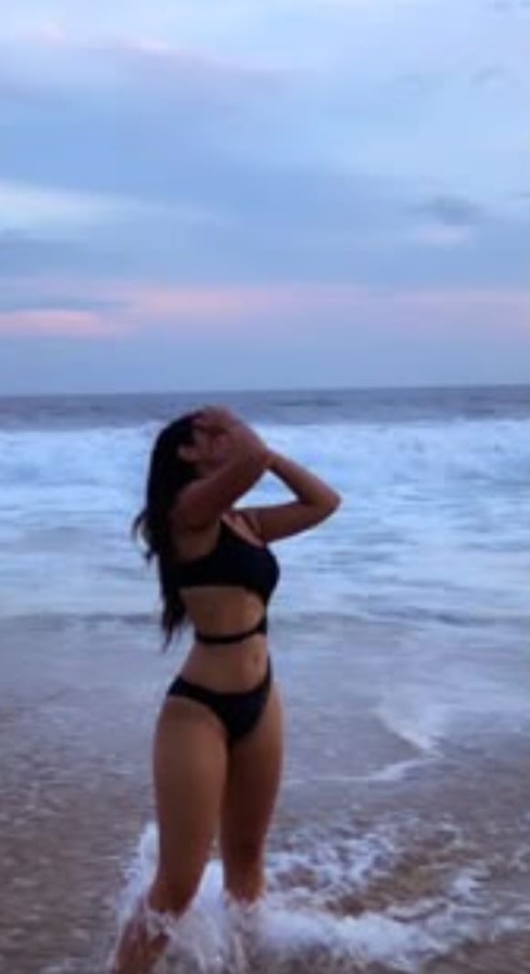 JOVENCITA CACHONDA ARDIENTE FIESTERA EN LOGROÑO