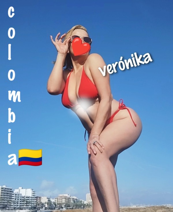 MUJER RUBIA BONITA PERO ADICTA AL SEXO