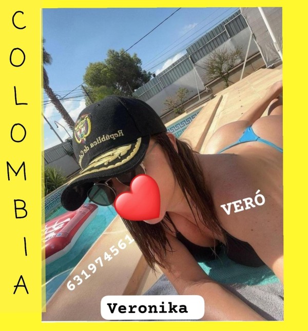 MUJER RUBIA BONITA PERO ADICTA AL SEXO