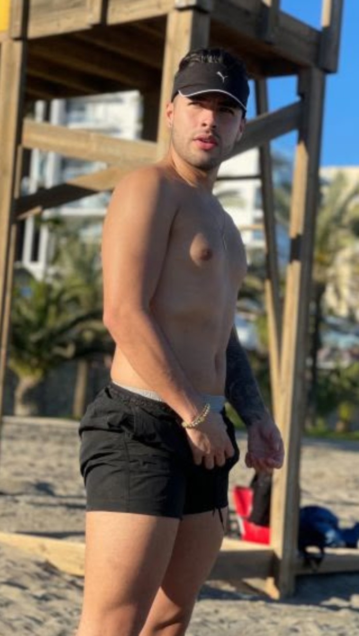 EN GANDIA – CHICO MASAJISTA COLOMBIANO DE LUJO PROFESIONAL Y CERCANO