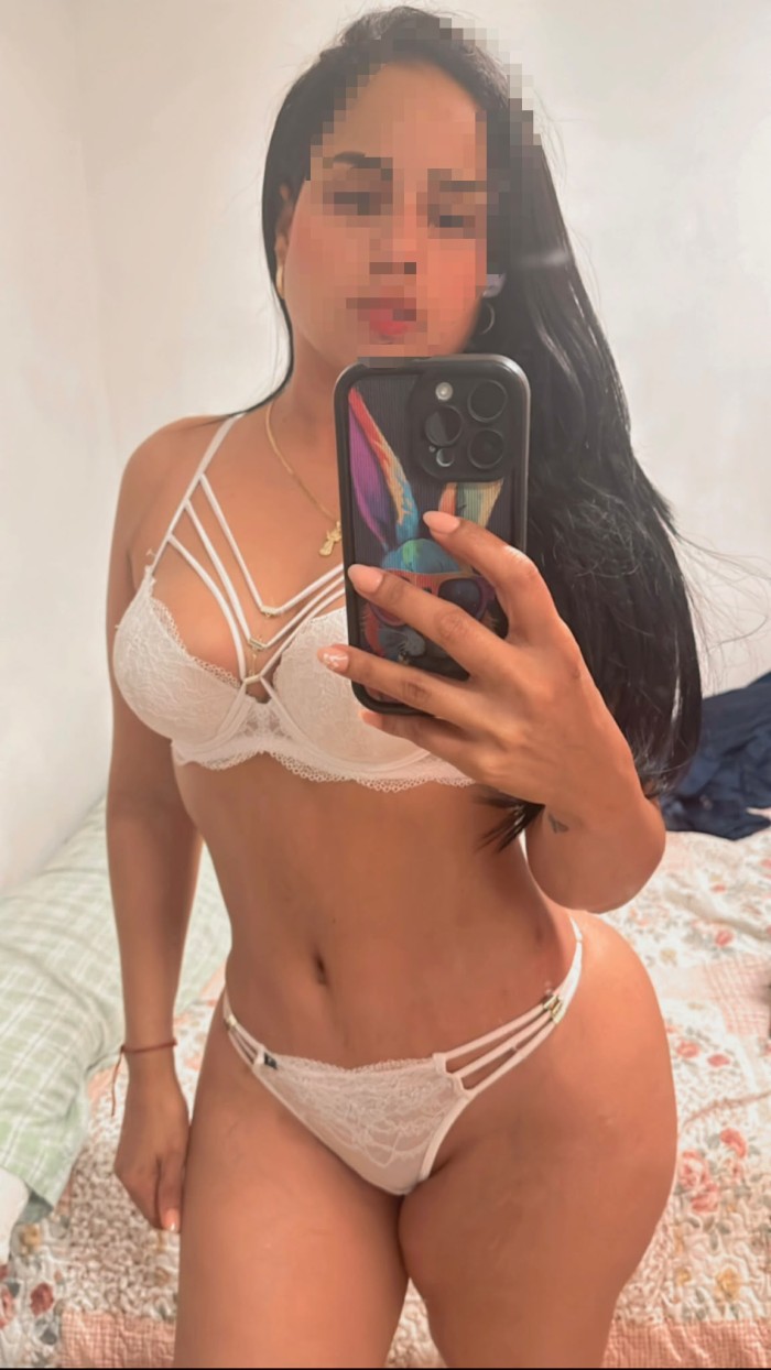 EXOTICA Y COMPLACIENTE DOMINICANA