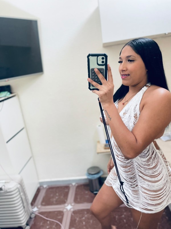 CAMILA 22 AÑOS AMANTE DE INFARTO Y MORBO A TOPE