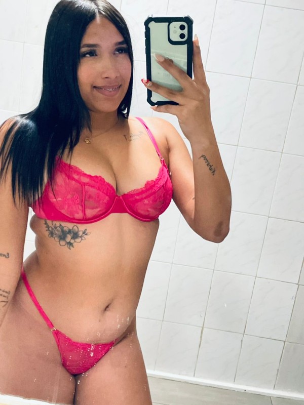 CAMILA 22 AÑOS AMANTE DE INFARTO Y MORBO A TOPE
