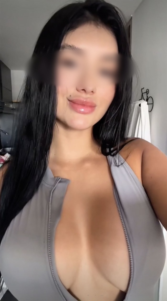 SOY LA MAS GUAPA DE TODA LA CIUDAD