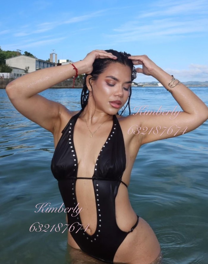 JOVENCITA DIVINA, SENSUAL, MORBOSA Y COMPLETA