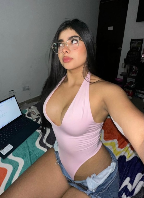 RICA VENEZOLANA RECIÉN LLEGADA