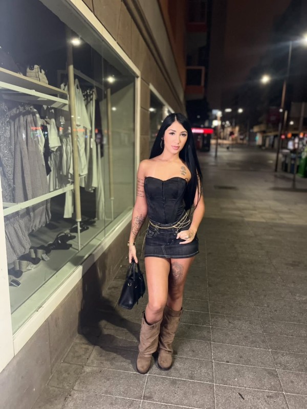 JOVENCITA CACHONDA DISPONIBLE EN LAS PALMAS CENTRO