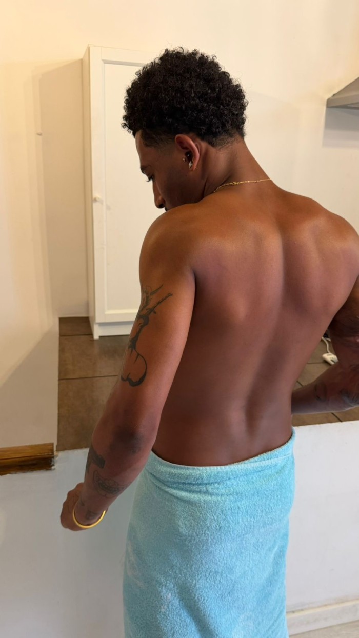 LATINO 23 CM XXL
