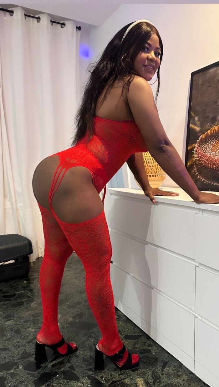 Chica. Mulata ardiente