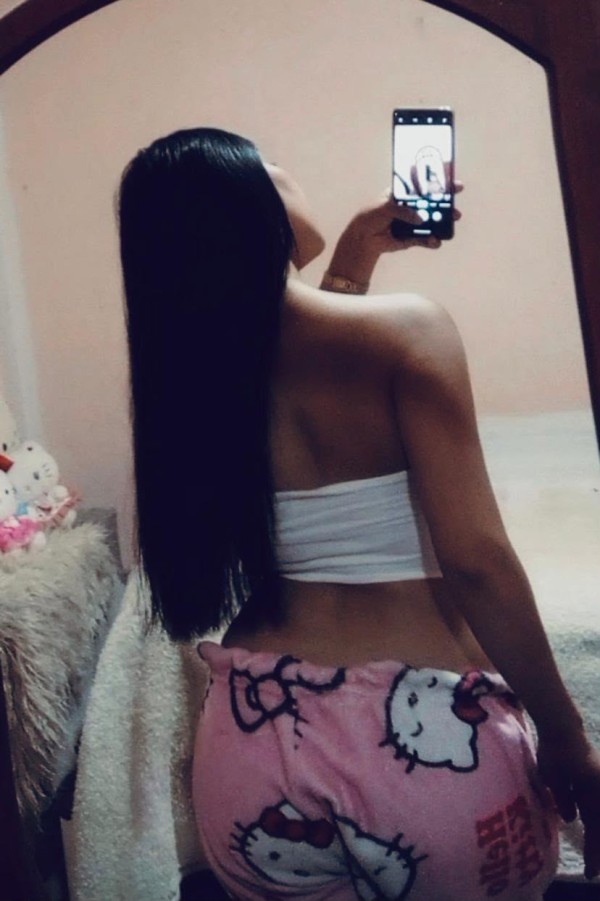 VICIOSA, FIESTERA, BESUCONA Y CHUPONA COMO NINGUNA