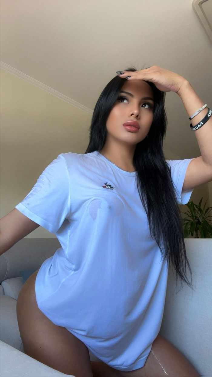 Mary exquisita transexual linda panameña 25 años