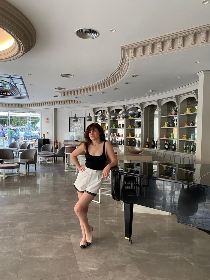 Tiffany – Juventud, elegancia y encanto español
