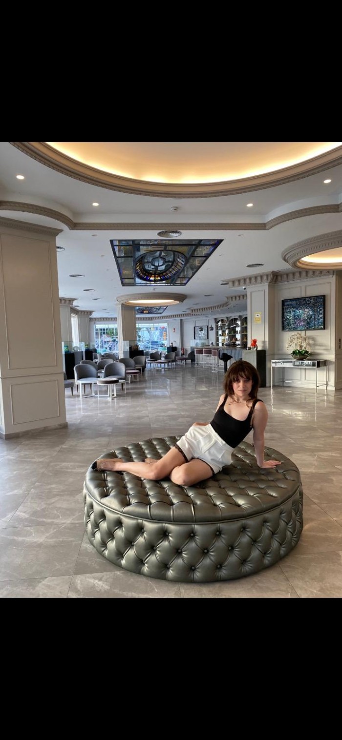 Tiffany – Juventud, elegancia y encanto español